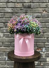 Цветочная композиция из Гипсофила и Розы в шляпной коробке #REPLACE_PRED# Октябрьске Самарская область