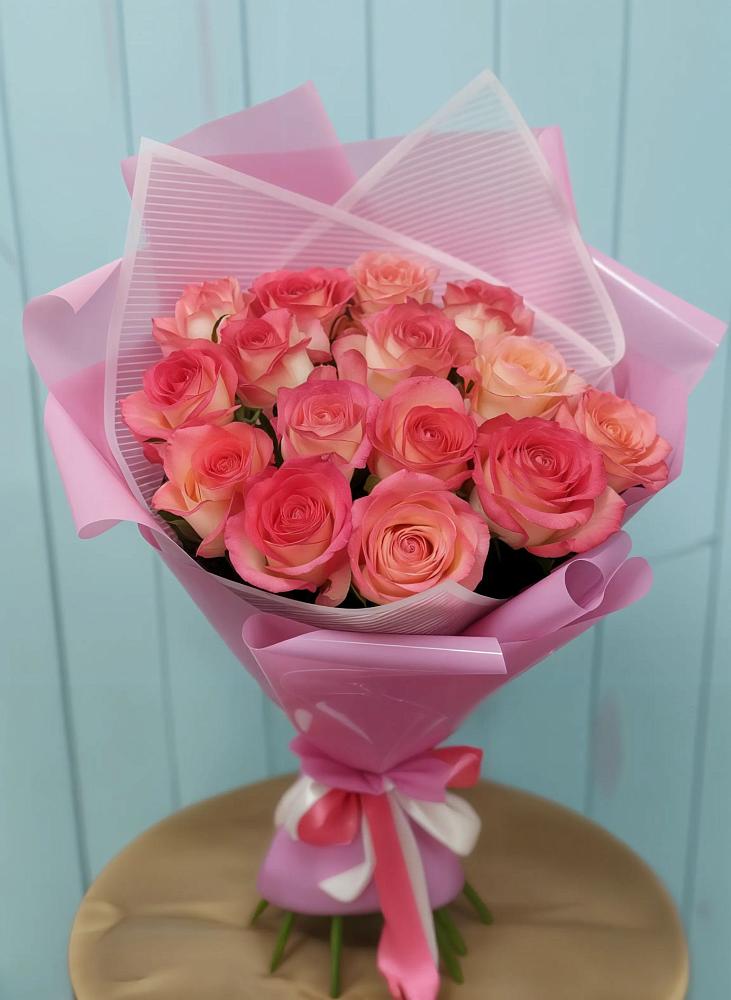 Букет 15 Розовых роз Равель в Октябрьске Самарская область