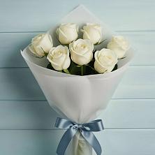 Букет 7 Белых роз Эдлесс Лав в Октябрьске Самарская область