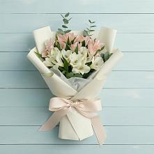 Букет цветов из:  Альстромерии в Октябрьске Самарская область