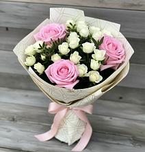 Букет цветов из:  Розы в Октябрьске Самарская область