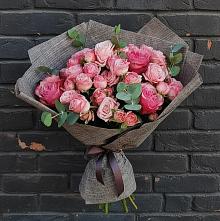 Букет цветов из:  Розы в Октябрьске Самарская область