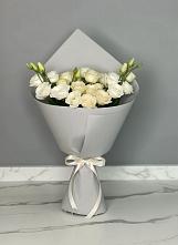 Букет цветов из:  Розы и Лизиантусы в Октябрьске Самарская область