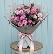 Букет цветов из:  Розы в Октябрьске Самарская область